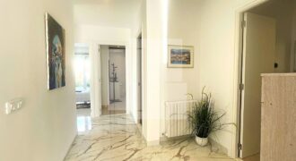 Etage de villa S+3 meublé, Carthage Amilcar