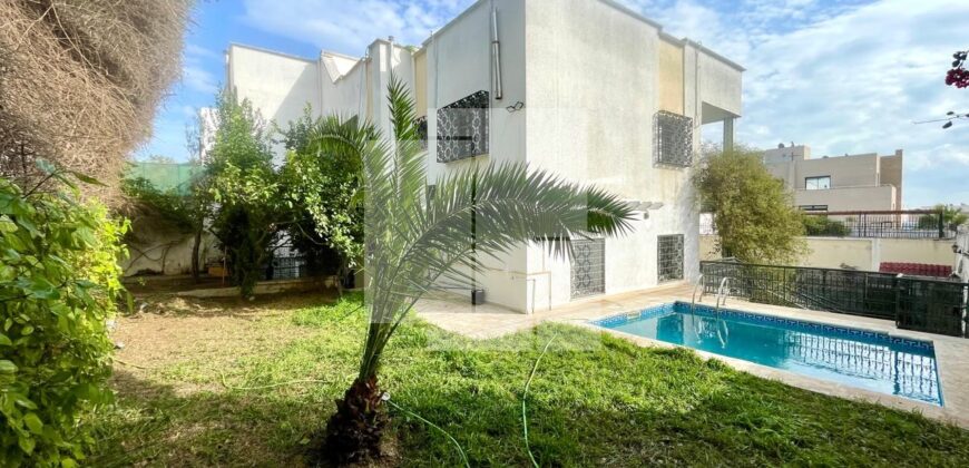 Villa S+5 avec piscine, La Marsa