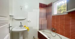 Villa S+5 avec piscine, La Marsa