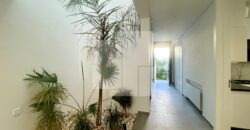 Villa S+4 moderne avec piscine, Gammarth