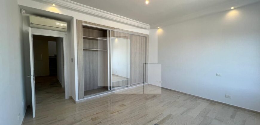 Triplex S+4 avec vue sur mer, Marsa Cube
