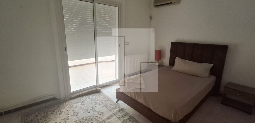 Etage de villa S+3 , Marsa Plage