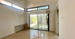 Villa S+3 avec piscine et vue sur mer, Gammarth