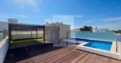 Villa S+3 avec piscine et vue sur mer, Gammarth