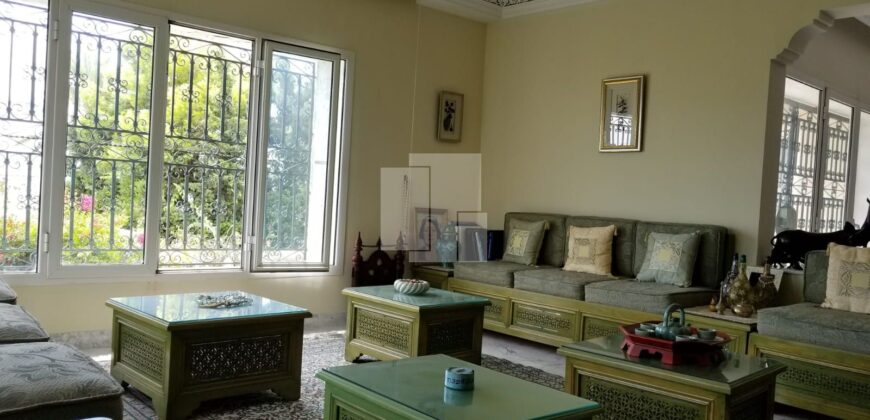 Villa S+6 avec vue sur mer et piscine, Gammarth supérieur