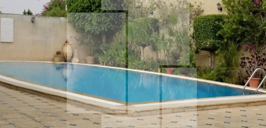 Villa S+6 avec vue sur mer et piscine, Gammarth supérieur