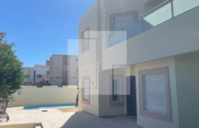 Villa S+4 avec piscine, Gammarth