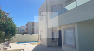 Villa S+4 avec piscine, Gammarth