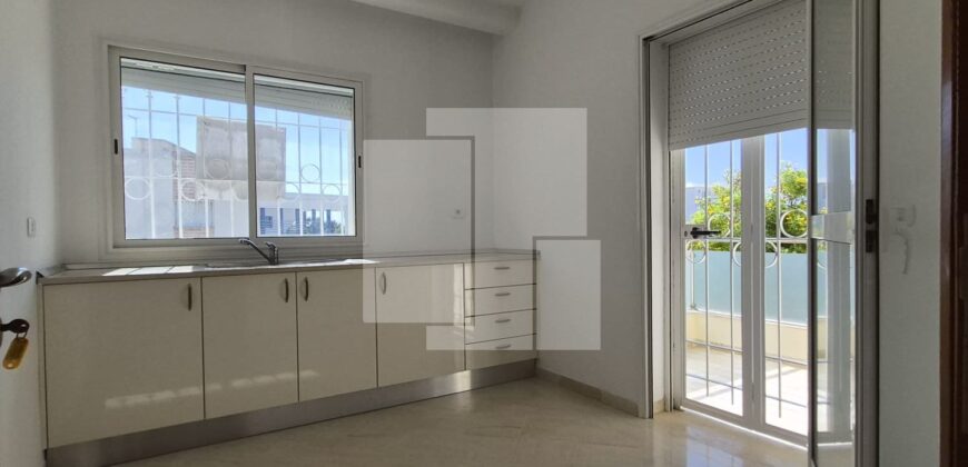 Villa S+4 avec piscine, Gammarth