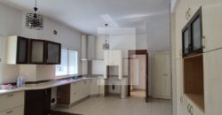 Villa S+4 avec piscine, Gammarth