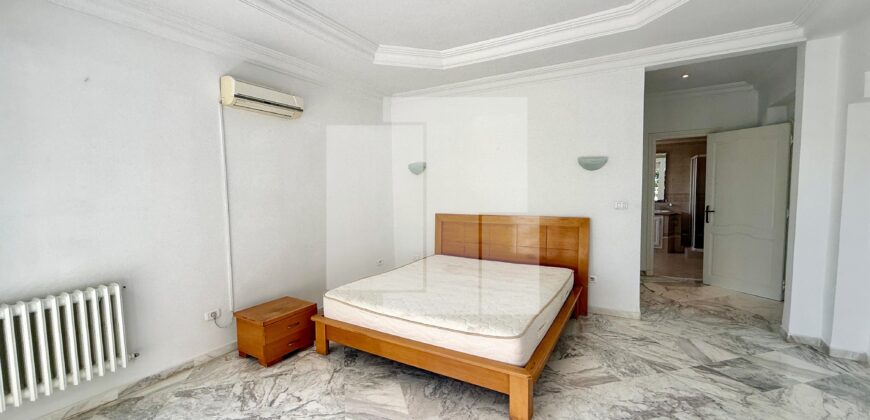 Villa S+4 avec jardin, Carthge