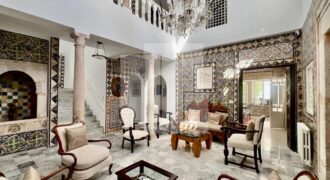 Villa S+6 avec jardin, La marsa