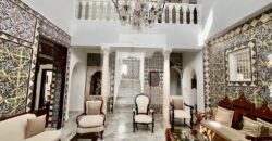 Villa S+6 avec jardin, La marsa