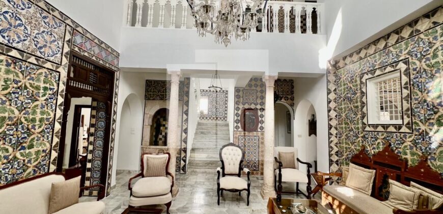 Villa S+6 avec jardin, La marsa