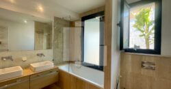 Villa S+3 avec piscine et vue sur mer, Gammarth