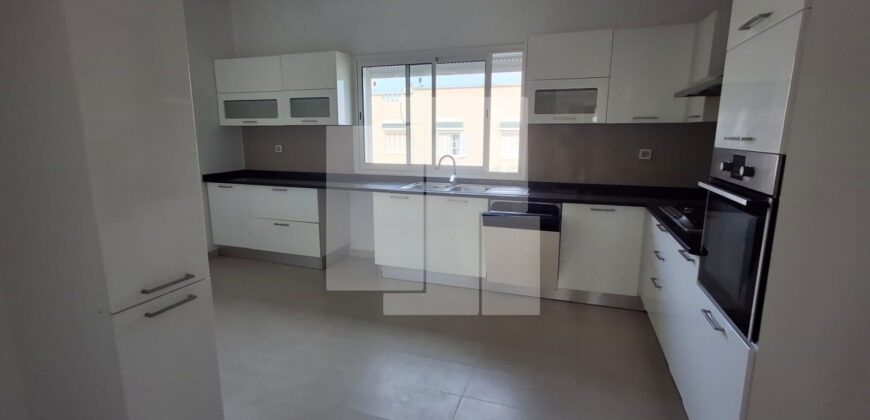 Duplex S+3 Haut Standing ,Marsa Cité De Stade
