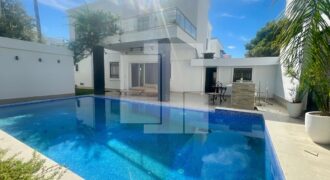 Villa S+5 meublée avec piscine, Gammarth