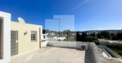 Villa S+3 vide avec jardin, Gammarth