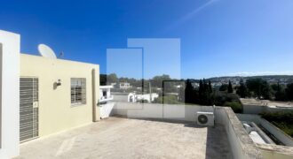 Villa S+3 vide avec jardin, Gammarth