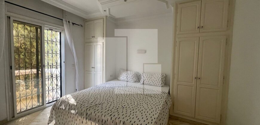 Triplex S+3 meublé avec une terrasse, Marsa ville