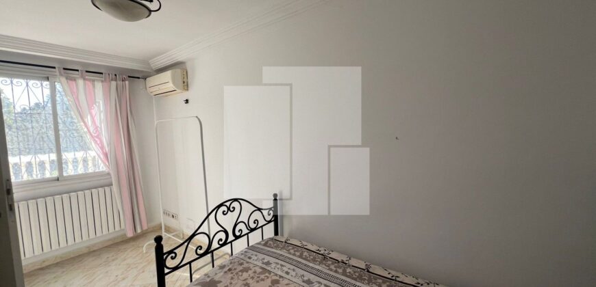 Triplex S+3 meublé avec une terrasse, Marsa ville