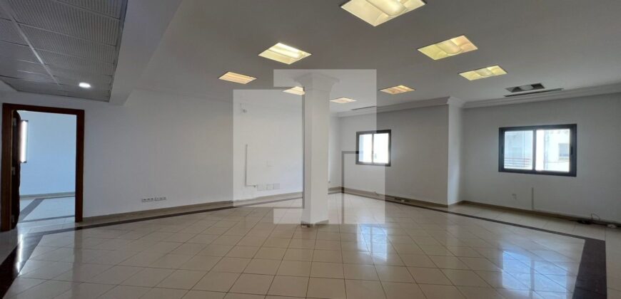 Bureau spacieux H+5, Lac 1