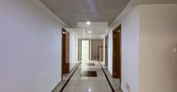 Bureau spacieux H+5, Lac 1