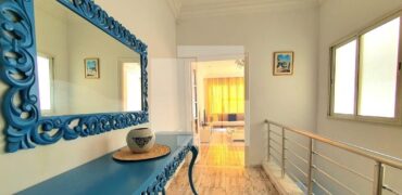 Duplex S+3 meublé, Marsa corniche