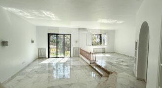 Villa S+4 avec jardin, Carthage