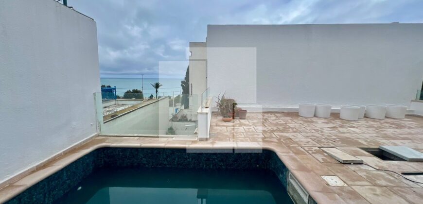 Duplex S+3 avec vue sur mer,Marsa Corniche