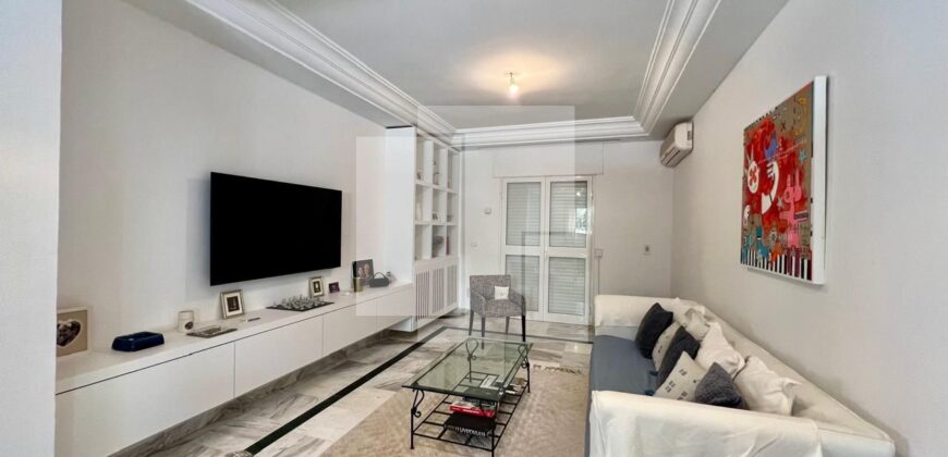 Triplex S+5 meublé, Marsa les pins