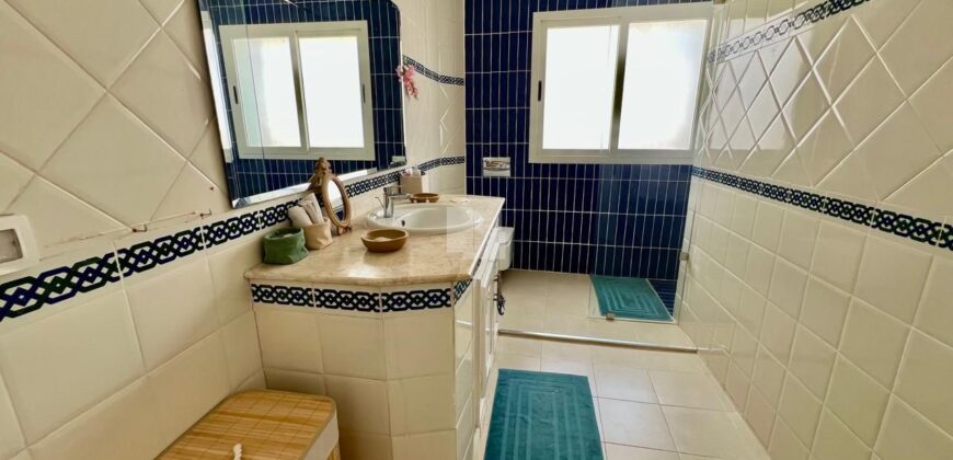 Triplex S+5 meublé, Marsa les pins