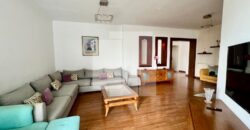 Etage de villa S+3 meublé avec jardin,Marsa wifak