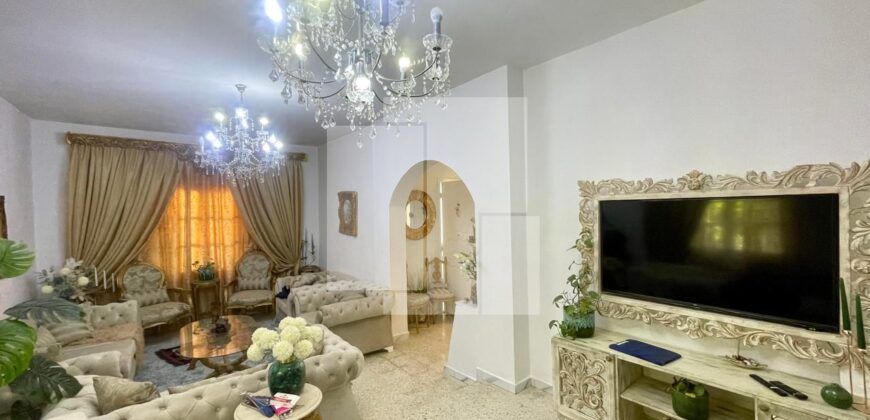 Maison S+3 vide avec jardin, Gammarth village