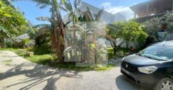 Maison S+3 vide avec jardin, Gammarth village