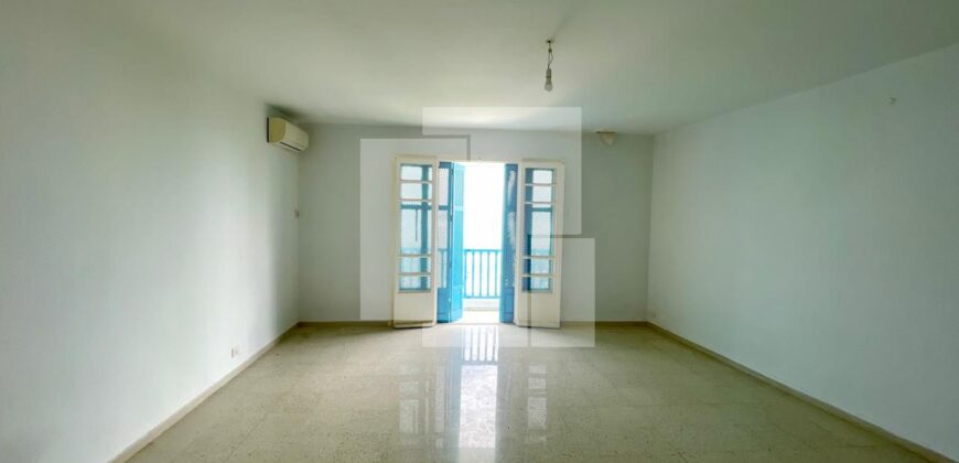 Villa S+6 avec vue mer dégagée, Gammarth supérieur