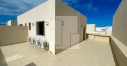 Triplex S+4 neuf avec piscine, Gammarth