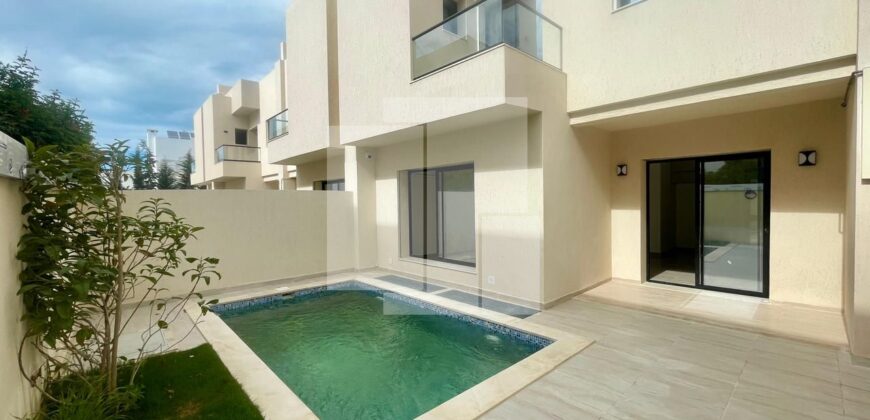 Triplex S+4 neuf avec piscine, Gammarth