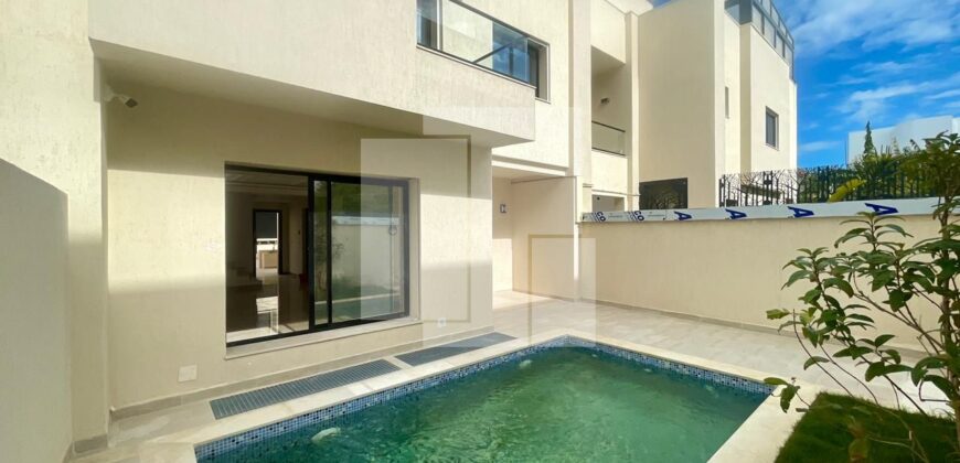 Triplex S+4 neuf avec piscine, Gammarth
