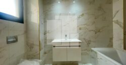 Triplex S+4 neuf avec piscine, Gammarth