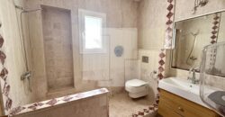 Etage de villa S+3 avec jardin, Carthage Dermech