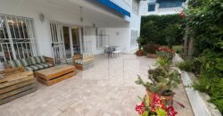 Rdc de villa S+2 avec jardin,Sidi Bou Said