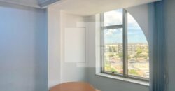 Bureau H+4, Berges du Lac 1