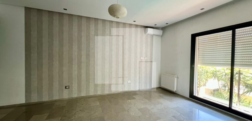 Duplex S+3 avec piscine, La Soukra