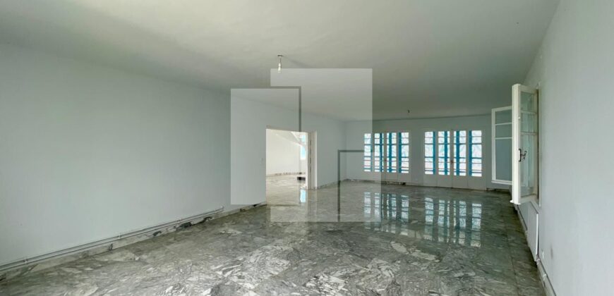 Villa S+6 avec vue mer dégagée, Gammarth supérieur