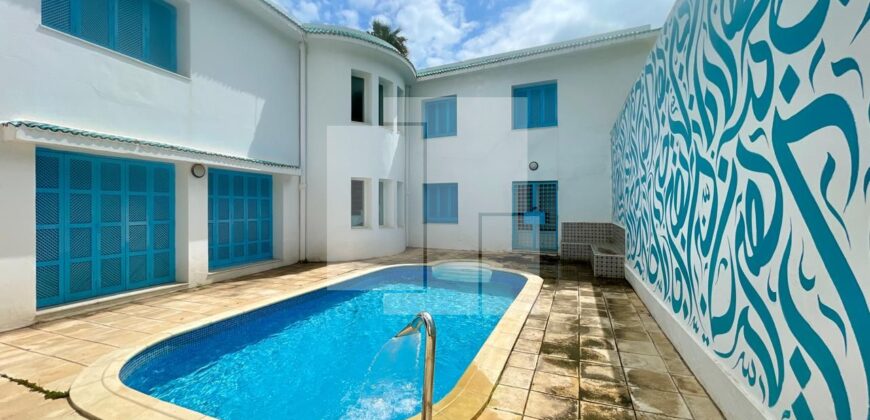 Villa S+6 avec vue mer dégagée, Gammarth supérieur