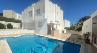 Villa S+6 avec piscine et vue dégagée, Gammarth supérieur