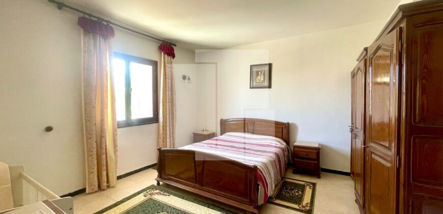 Villa S+5 avec jardin, La Marsa