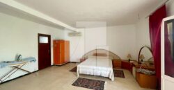 Villa S+5 avec jardin, La Marsa