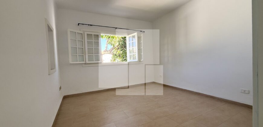 Charmante villa S+3 avec jardin, Carthage